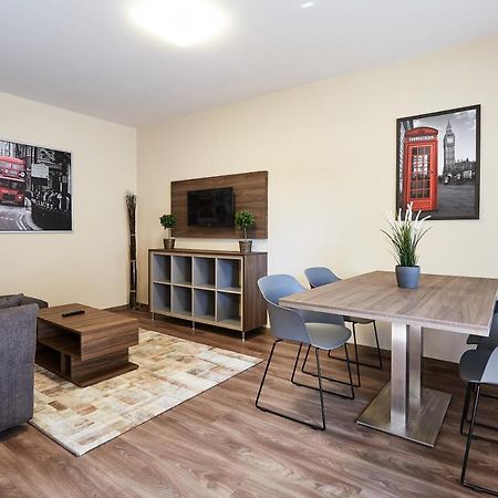 Ovar Apartman Mosonmagyaróvár Eksteriør billede