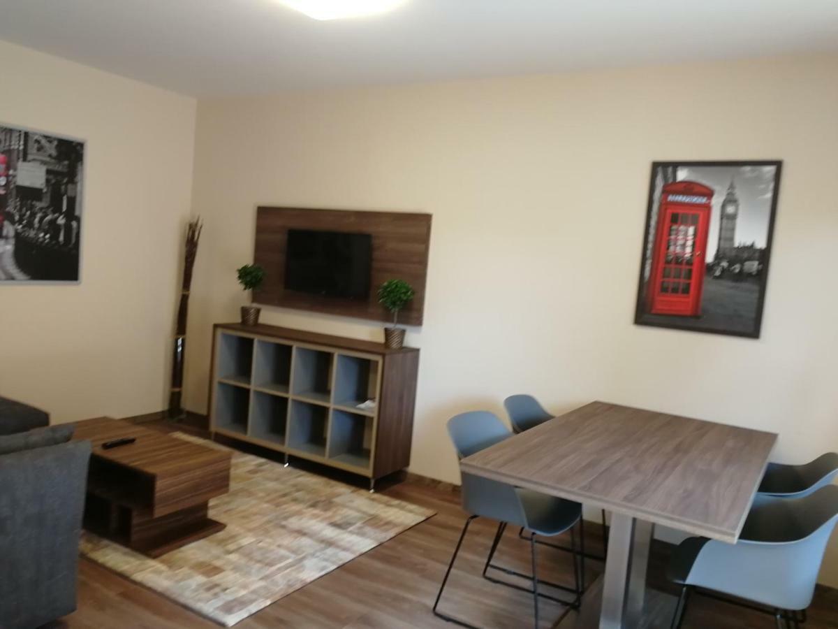 Ovar Apartman Mosonmagyaróvár Eksteriør billede