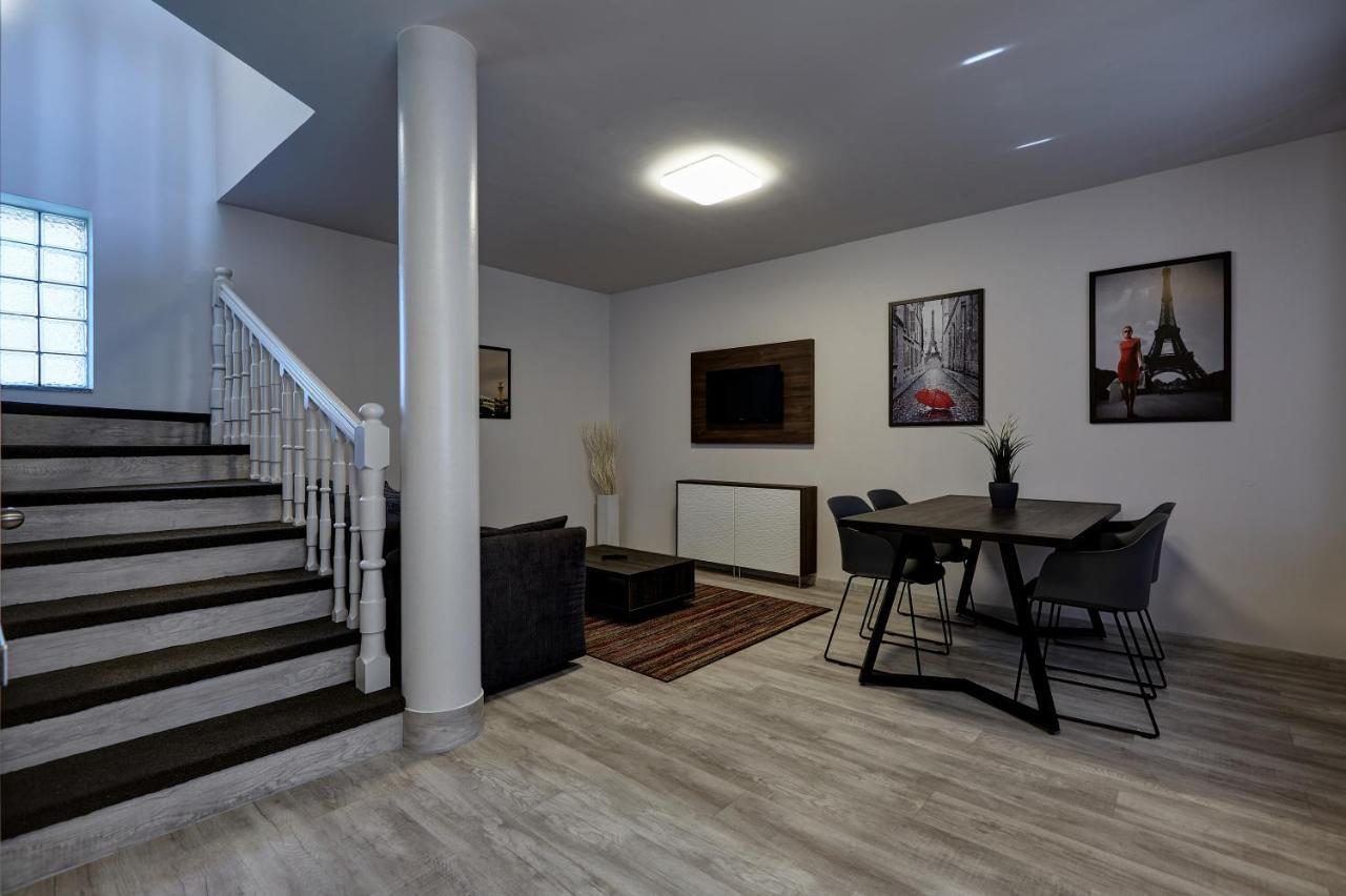 Ovar Apartman Mosonmagyaróvár Eksteriør billede